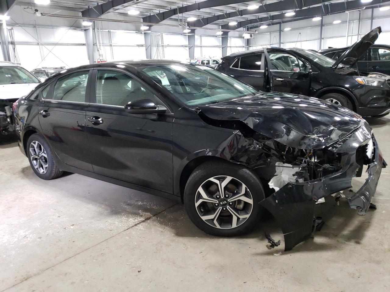 2021 KIA FORTE FE - Image 4