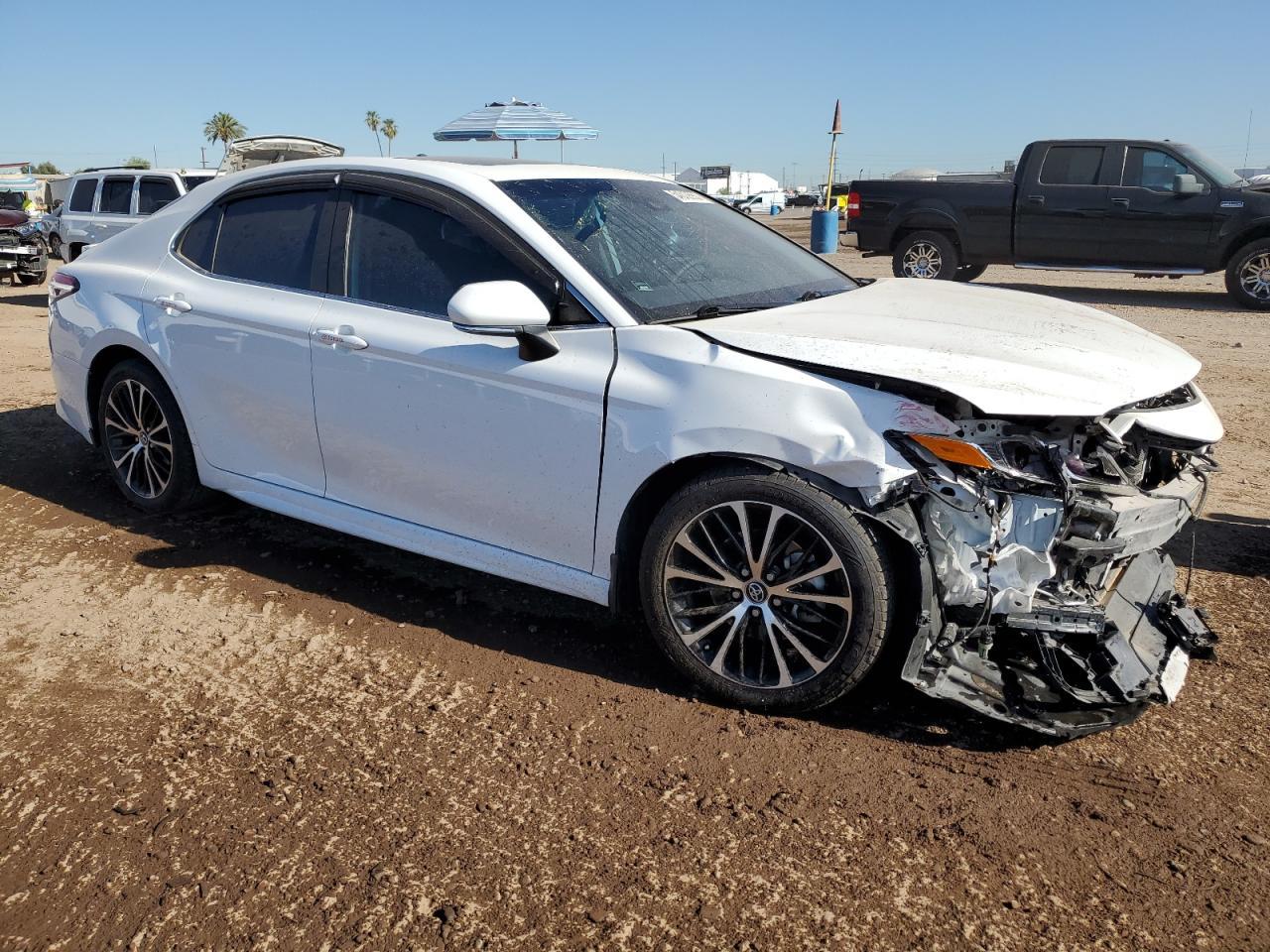 2020 TOYOTA CAMRY SE - Image 4