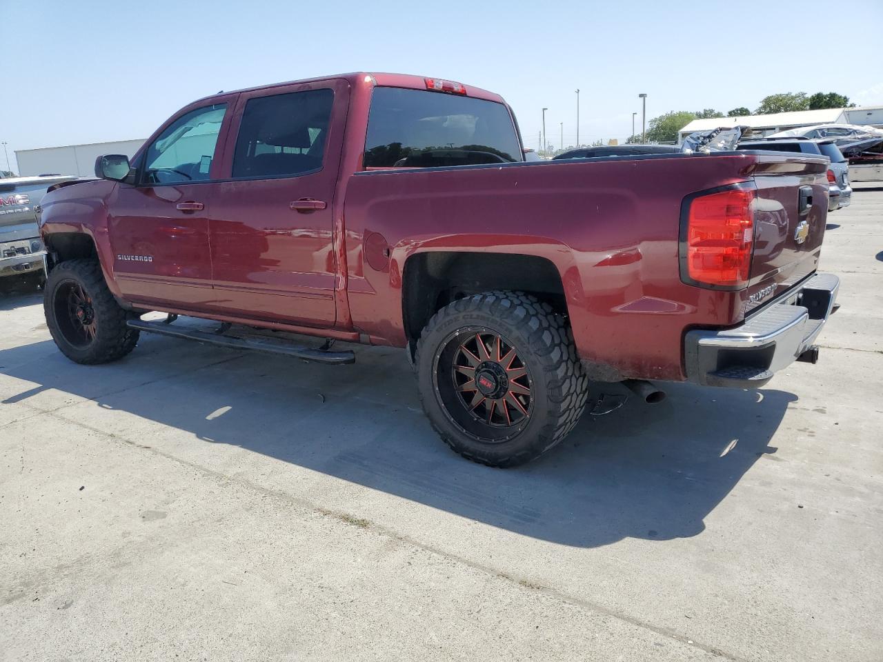 2017 CHEVROLET SILVERADO - Image 2