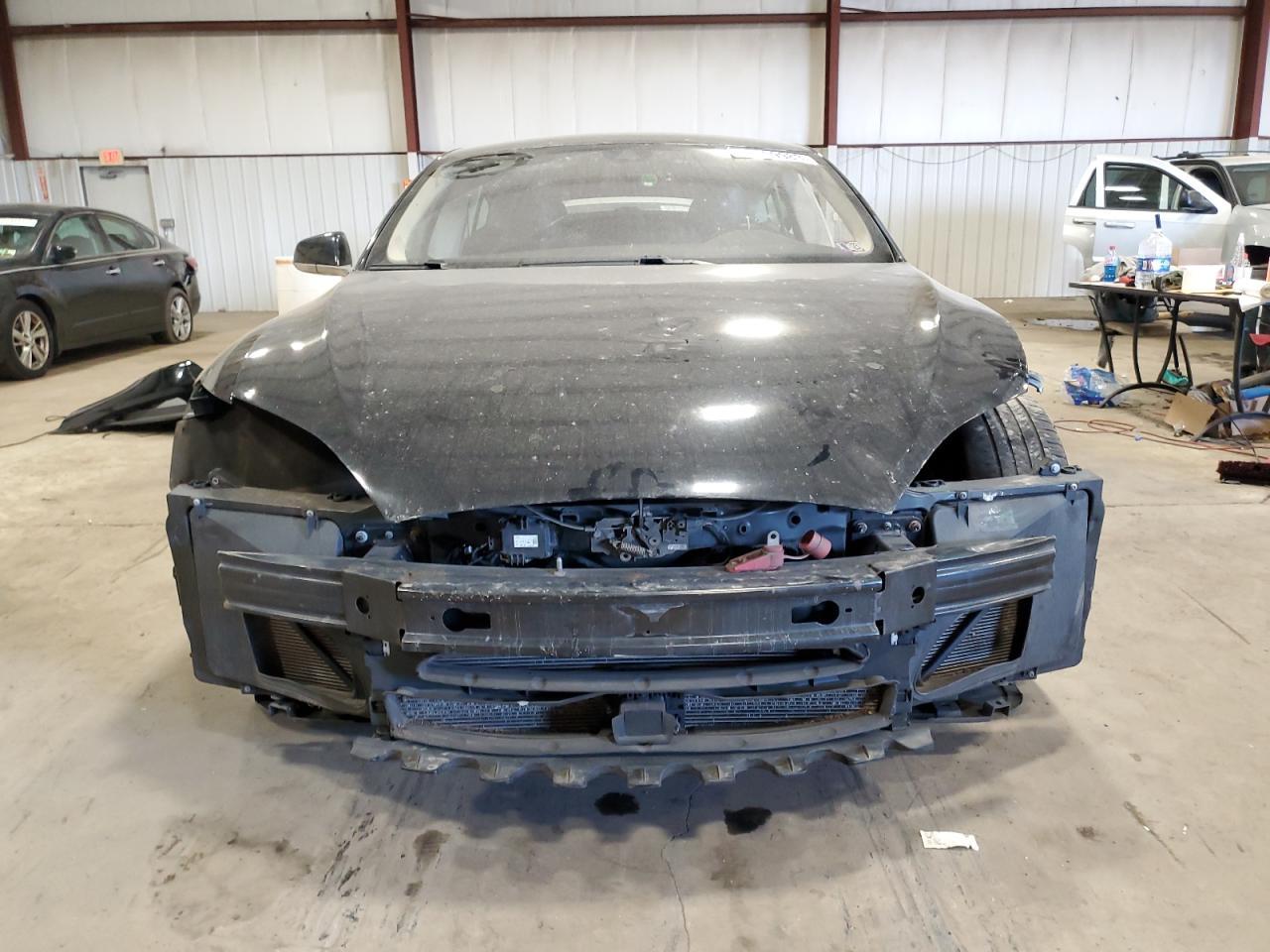 2015 TESLA MODEL S 70 - Image 5
