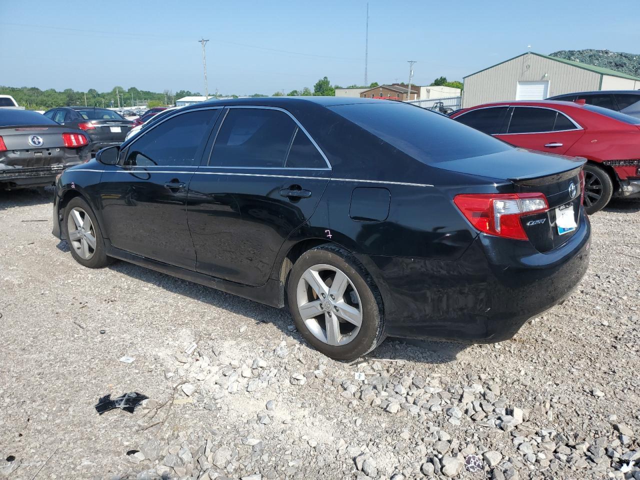 2013 TOYOTA CAMRY L - Image 2