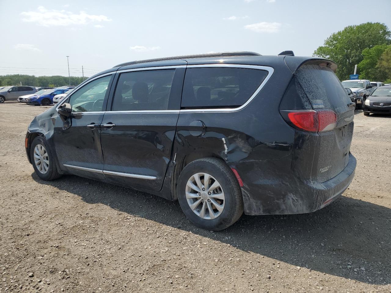 2017 CHRYSLER PACIFICA T - Фото 2