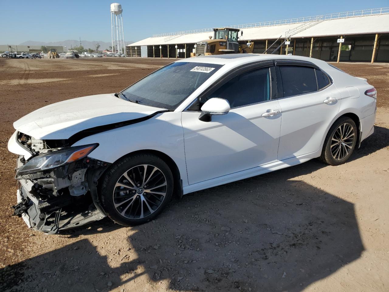 2020 TOYOTA CAMRY SE