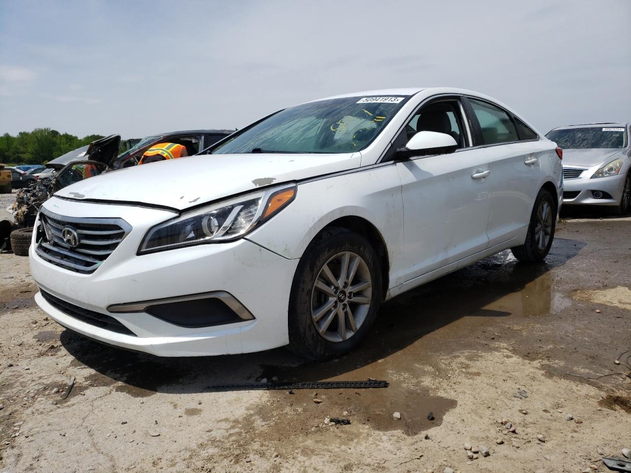 2017 HYUNDAI SONATA SE