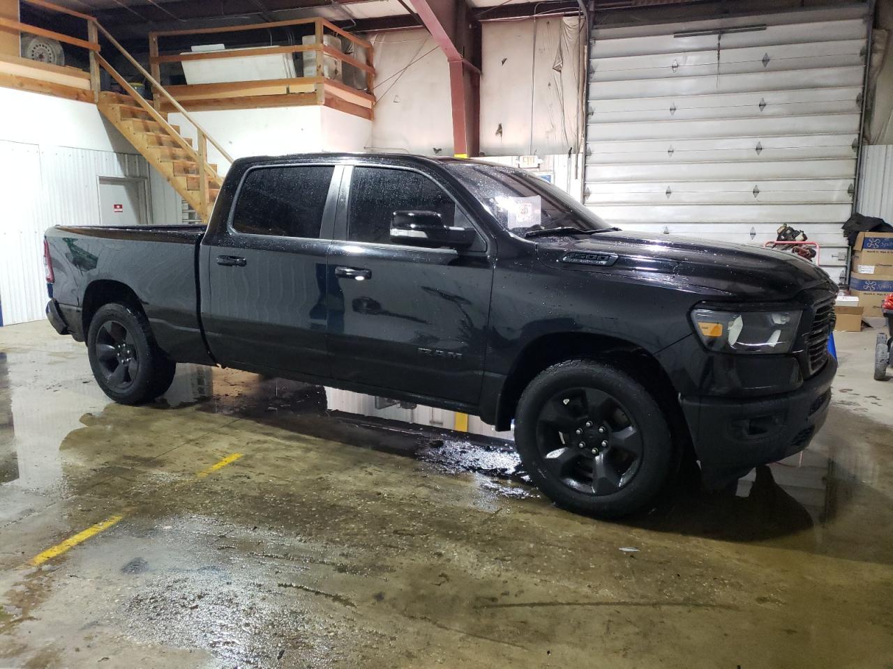 2019 RAM 1500 BIG H - Image 4