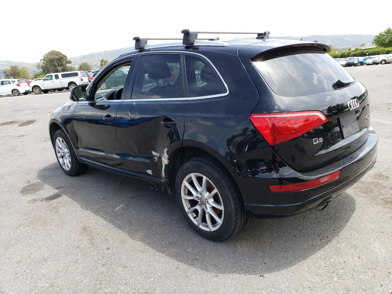 2011 AUDI Q5 PREMIUM - Image 2