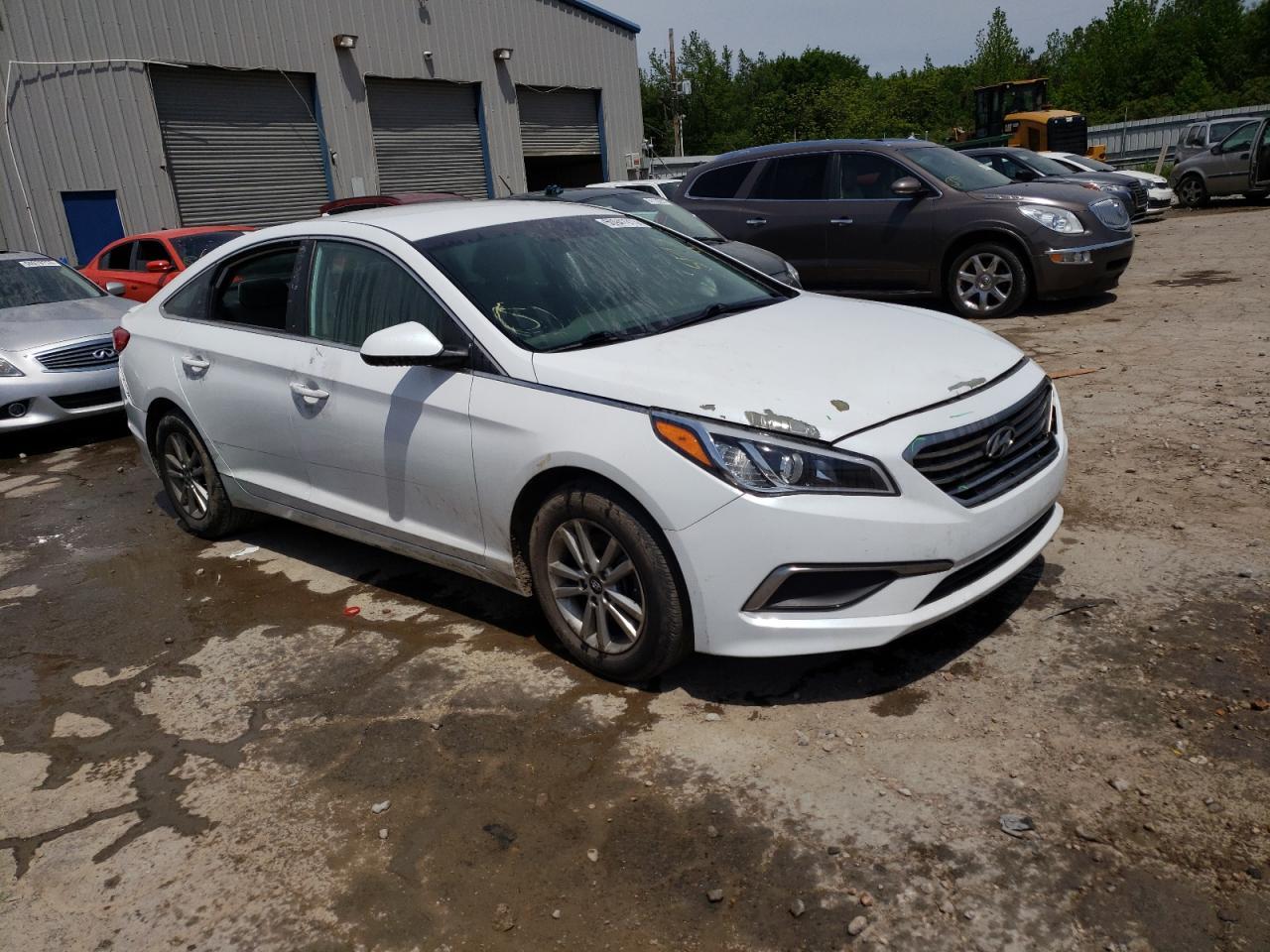 2017 HYUNDAI SONATA SE - Фото 4