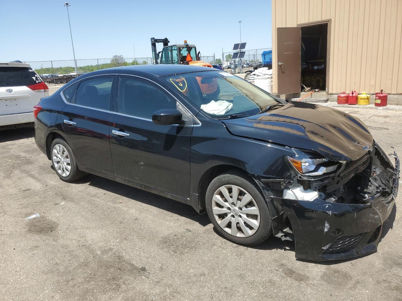 2016 NISSAN SENTRA S - Фото 4