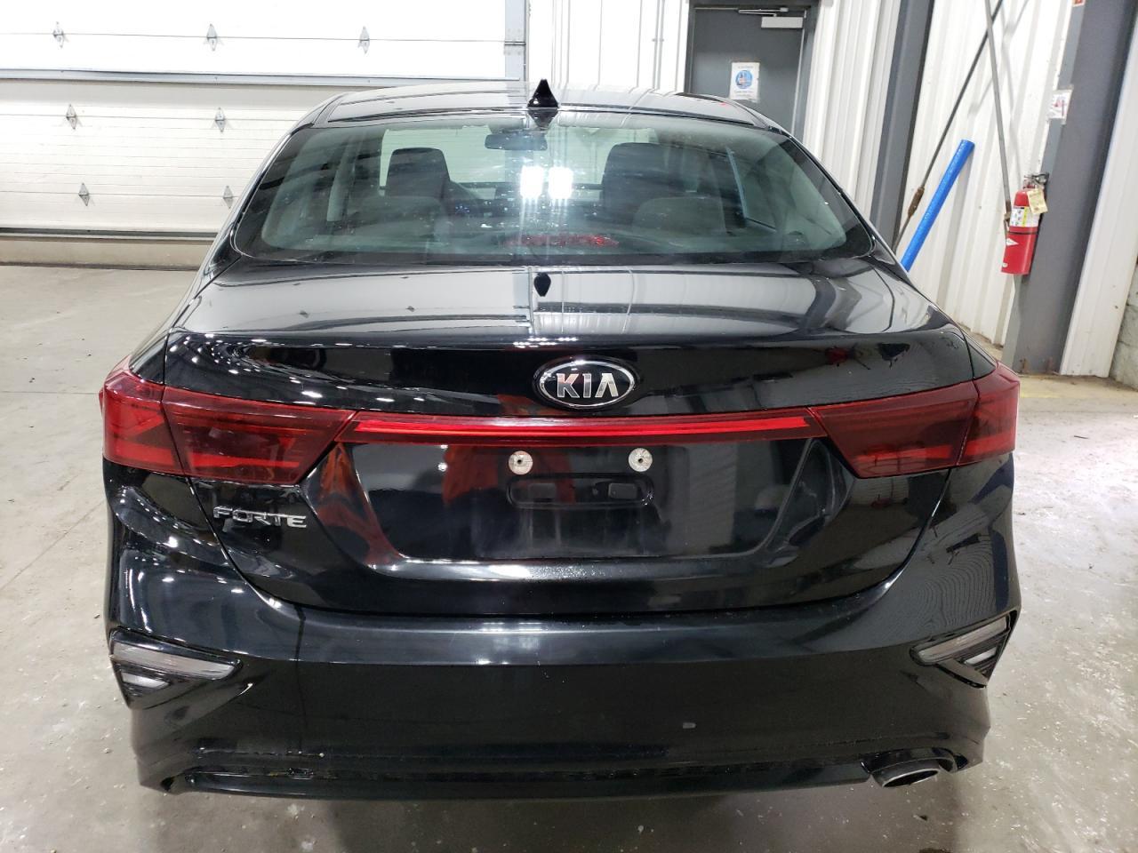2021 KIA FORTE FE - Image 6