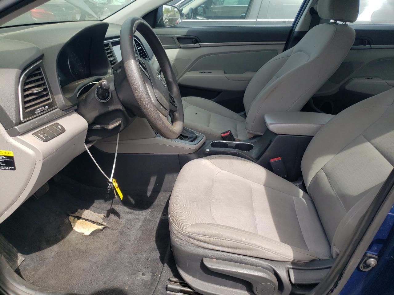 2017 HYUNDAI ELANTRA SE - Фото 7