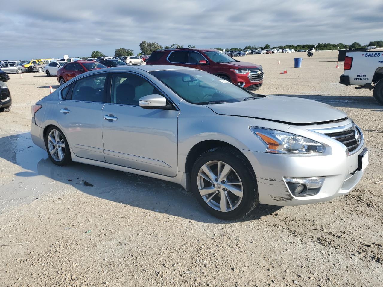 2015 NISSAN ALTIMA 2.5 - Фото 4