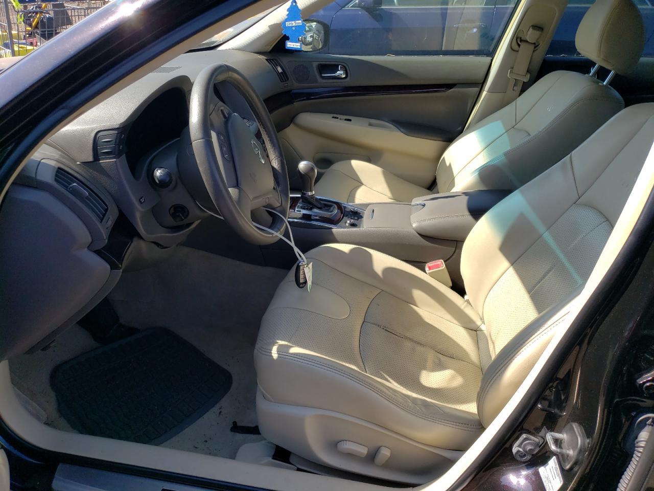 2012 INFINITI G37 - Image 7