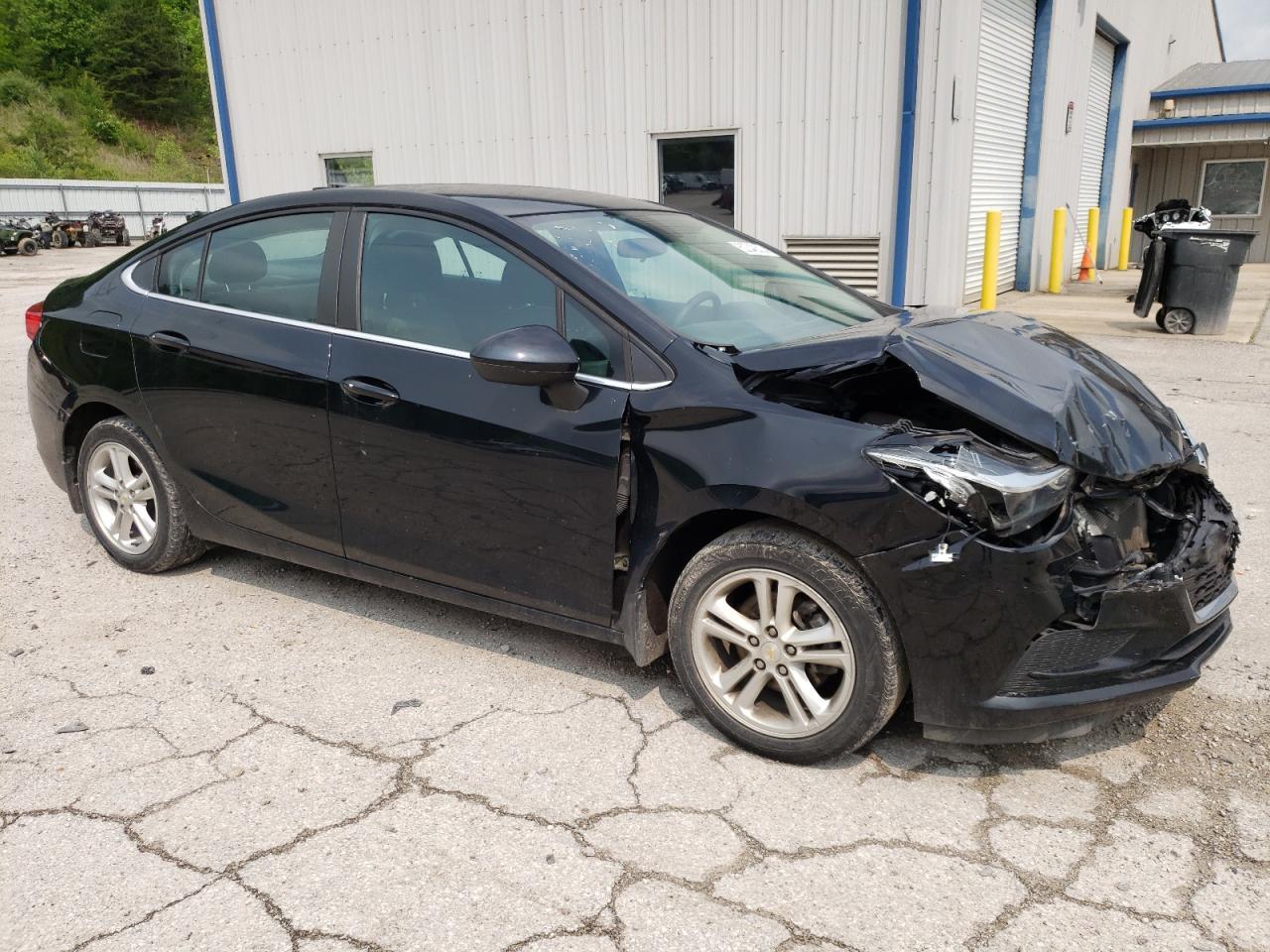2017 CHEVROLET CRUZE LT - Фото 4
