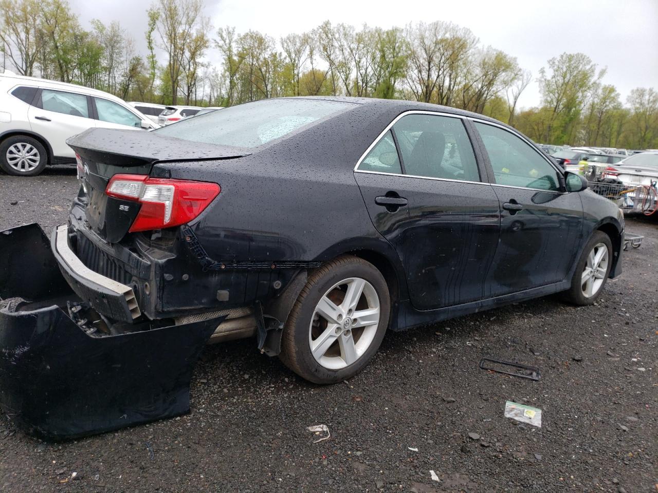 2014 TOYOTA CAMRY L - Image 3