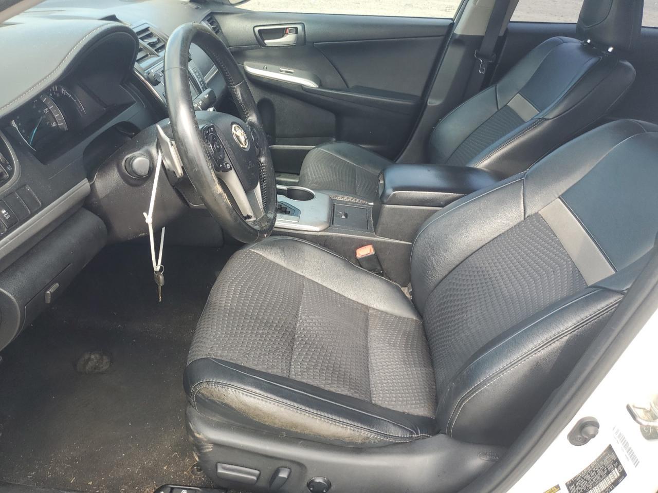 2014 TOYOTA CAMRY L - Фото 7