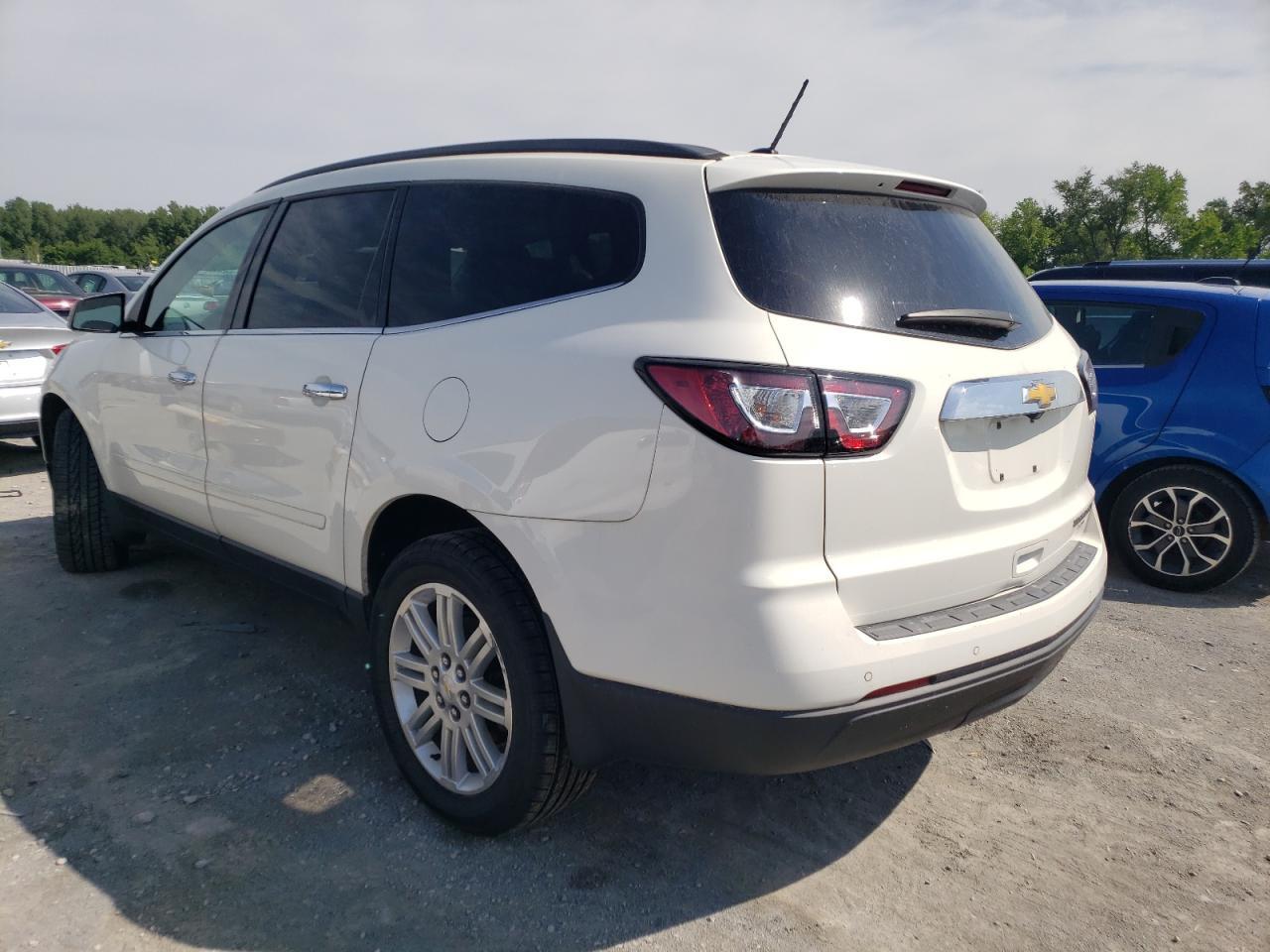 2014 CHEVROLET TRAVERSE L - Image 2