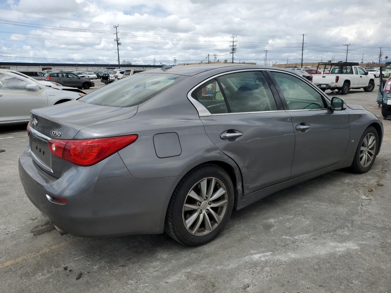 2015 INFINITI Q50 BASE - Фото 3