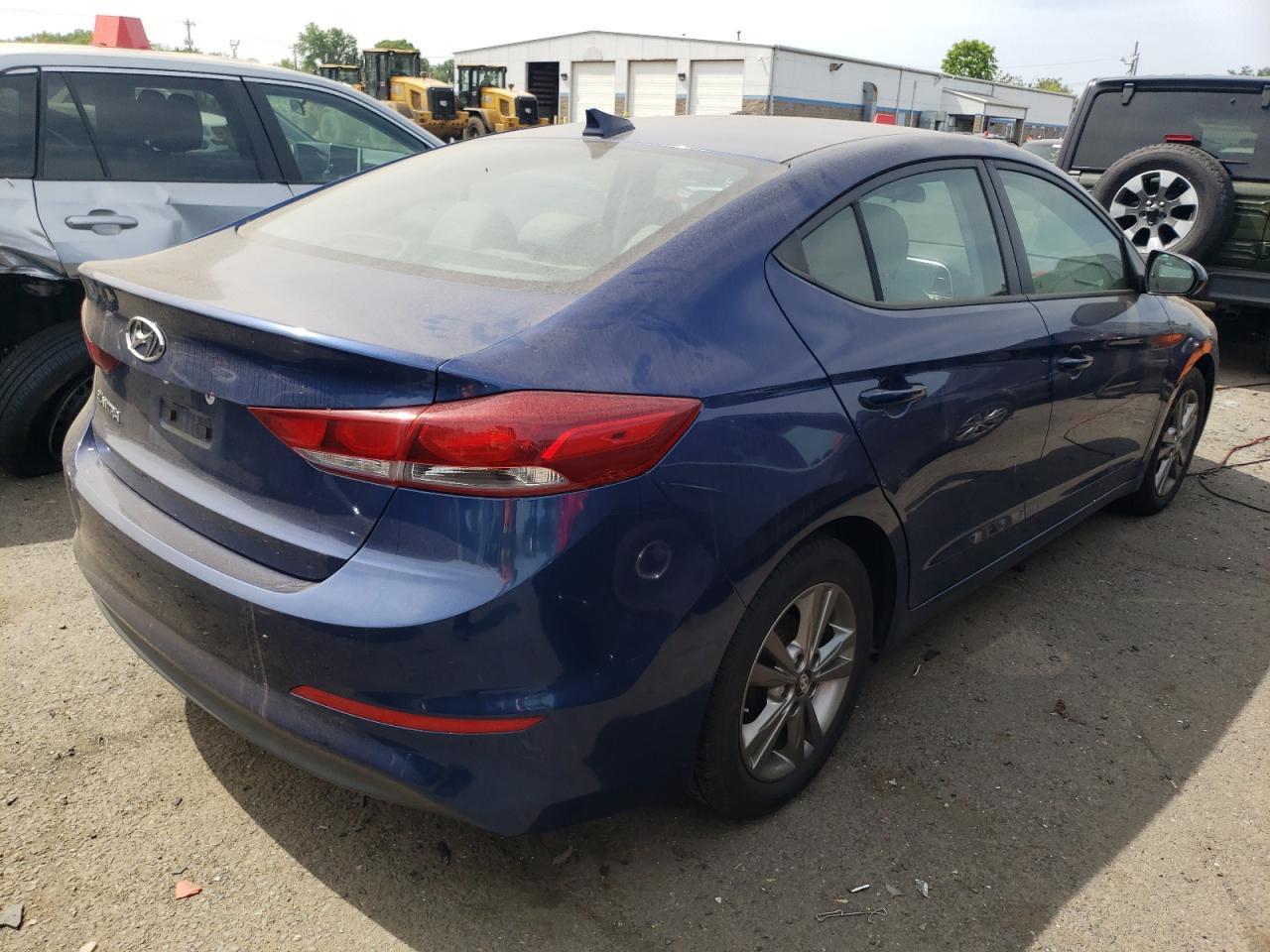 2017 HYUNDAI ELANTRA SE - Фото 3