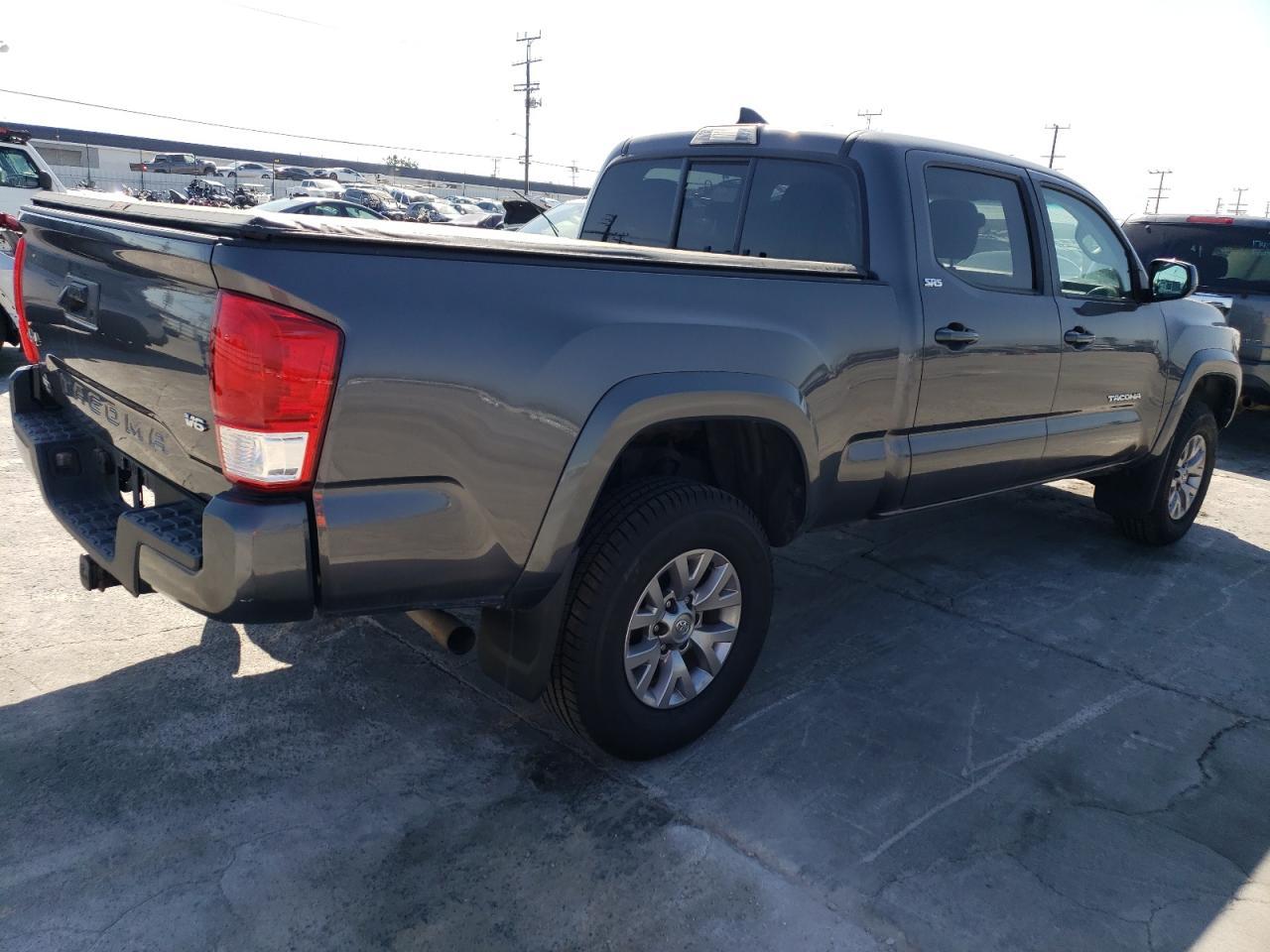 2017 TOYOTA TACOMA DOU - Фото 3