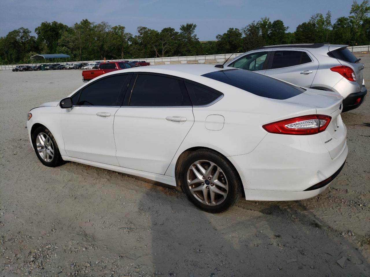 2014 FORD FUSION SE - Image 2