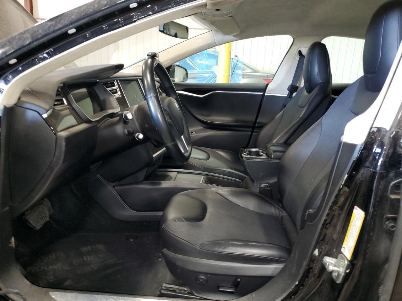 2015 TESLA MODEL S 70 - Image 7