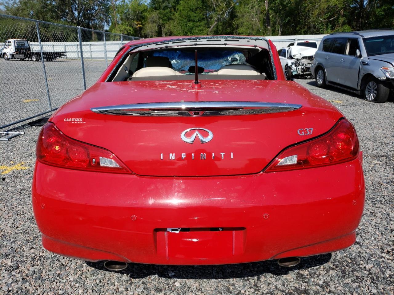 2011 INFINITI G37 BASE - Image 6
