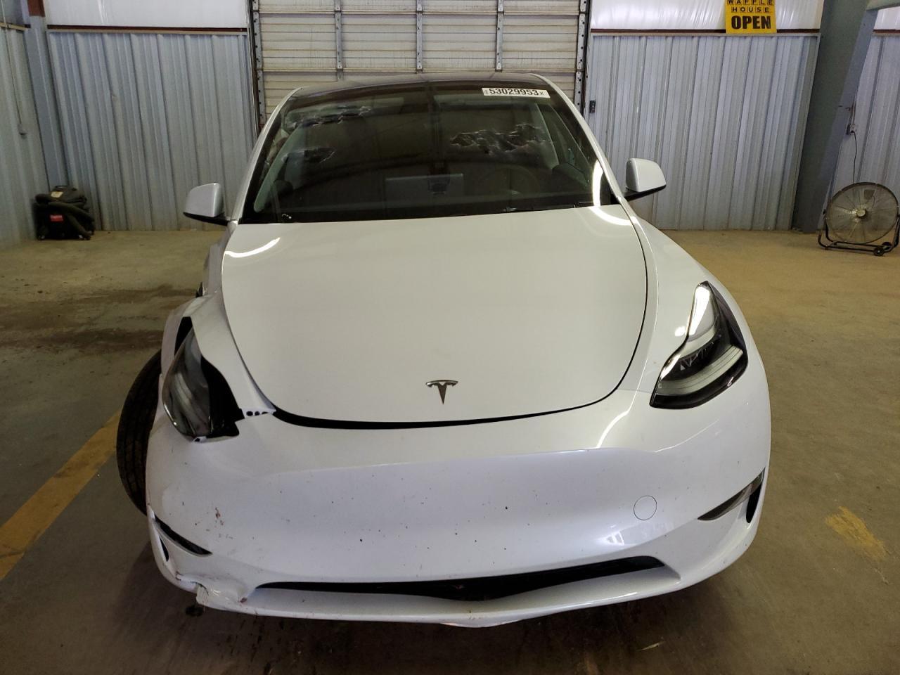 2023 TESLA MODEL Y - Image 5