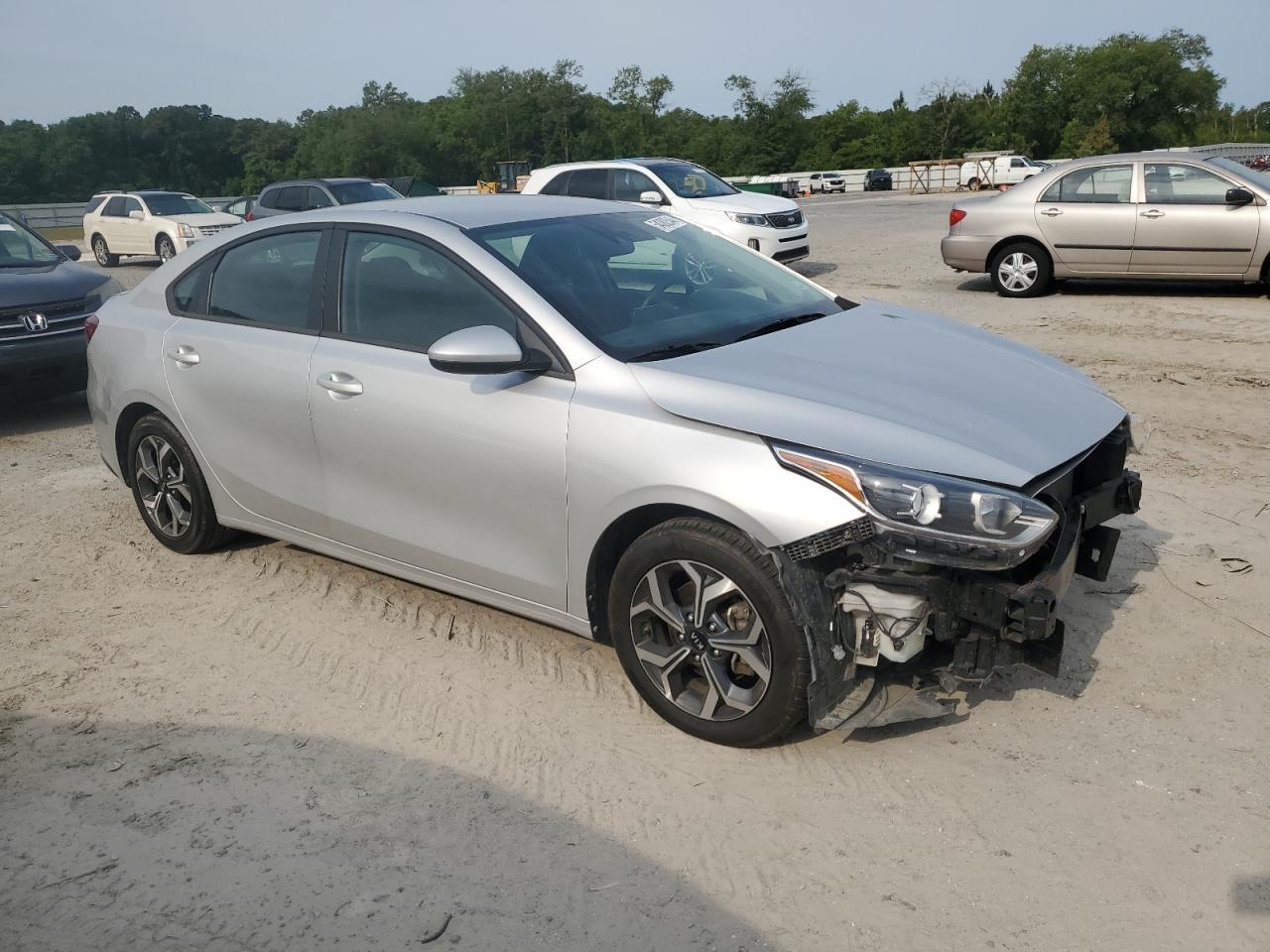 2021 KIA FORTE FE - Фото 4