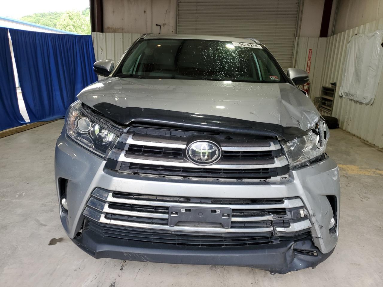 2018 TOYOTA HIGHLANDER - Фото 5