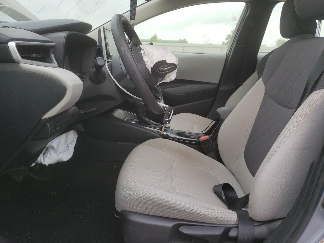 2020 TOYOTA COROLLA LE - Фото 7