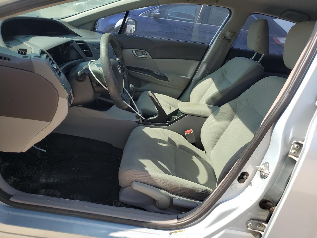 2012 HONDA CIVIC LX - Фото 7