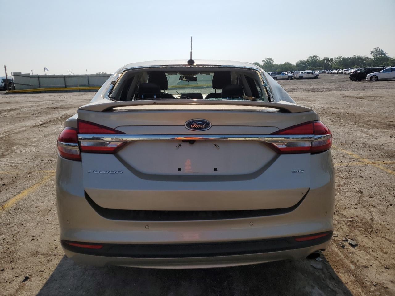 2017 FORD FUSION SE - Фото 6