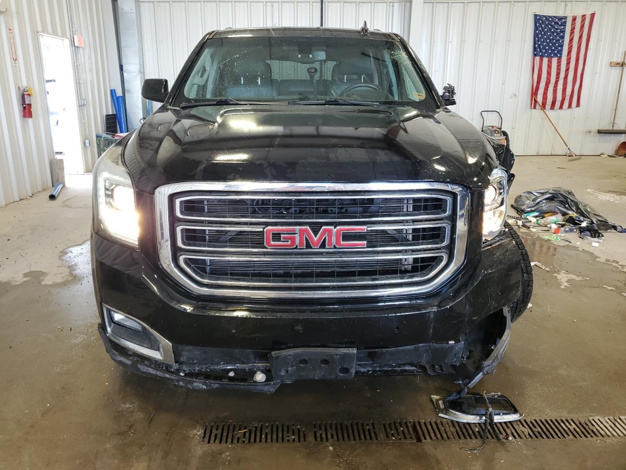 2016 GMC YUKON SLE - Фото 5