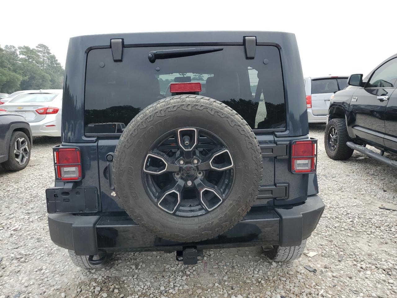 2017 JEEP WRANGLER U - Фото 6