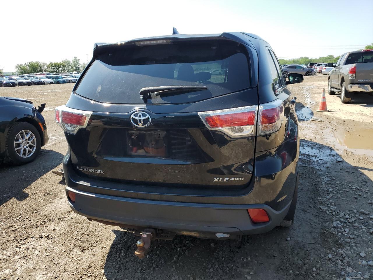 2014 TOYOTA HIGHLANDER - Фото 6
