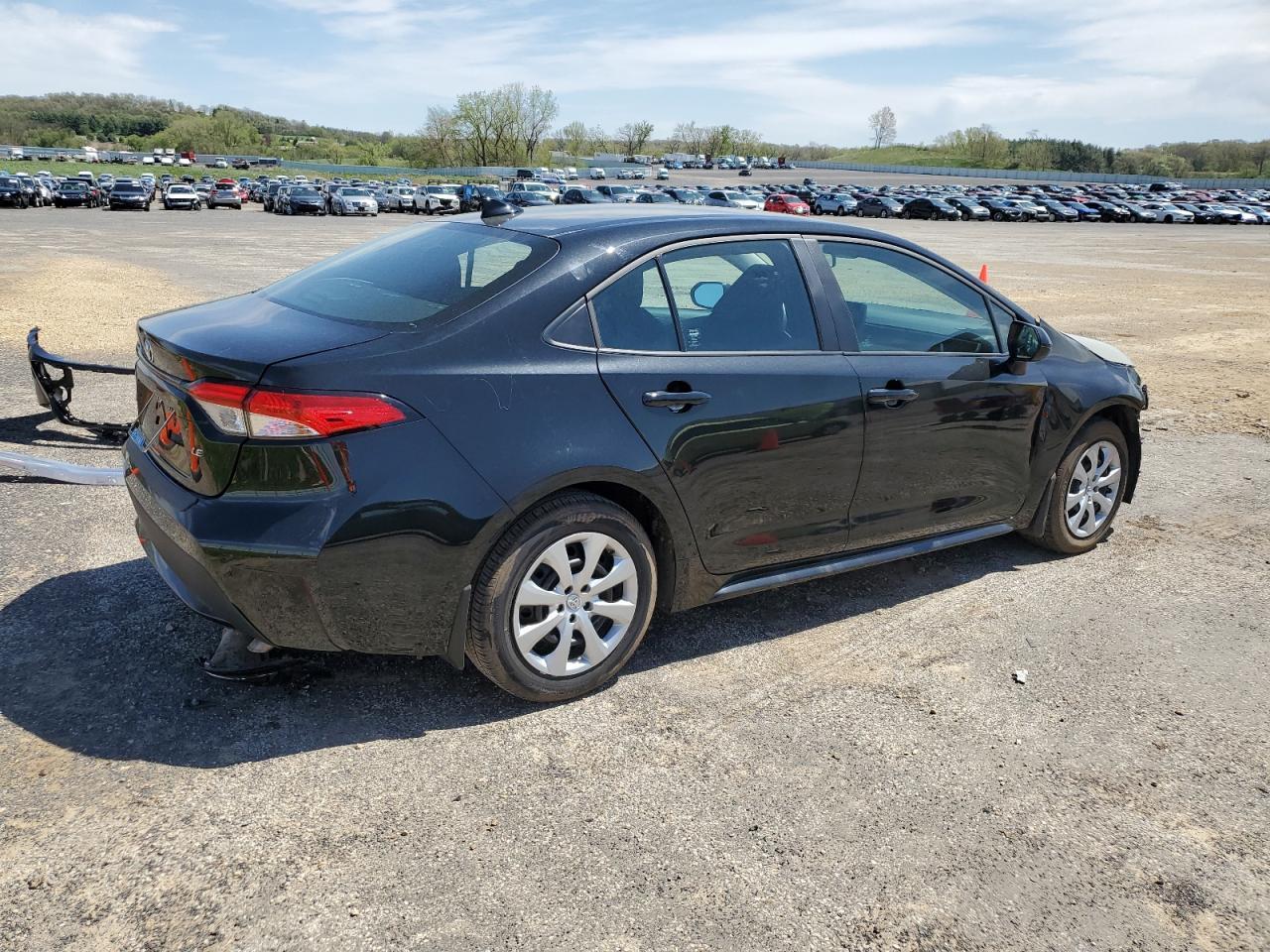 2022 TOYOTA COROLLA LE - Image 3