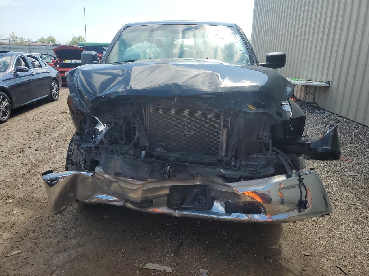 2019 RAM 1500 CLASS - Фото 5