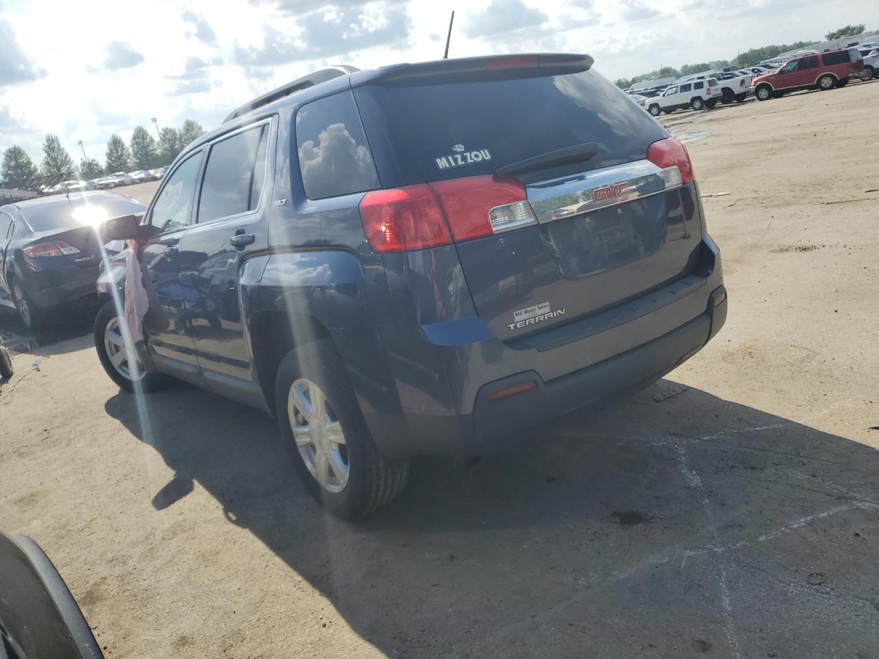 2014 GMC TERRAIN SL - Image 2