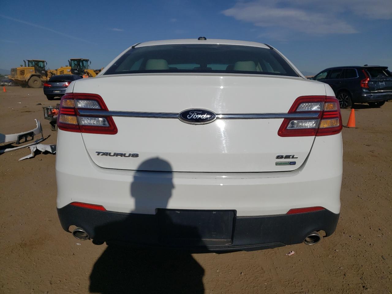 2014 FORD TAURUS SEL - Фото 6