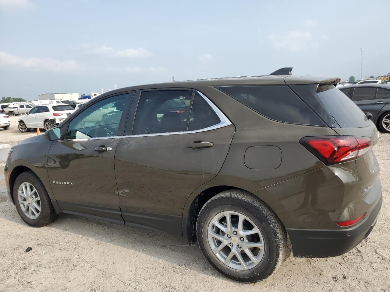 2024 CHEVROLET EQUINOX LT - Фото 2