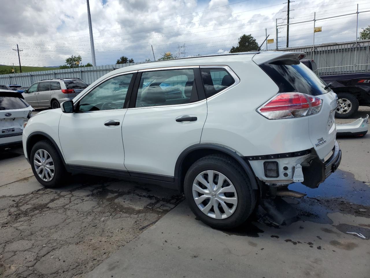 2016 NISSAN ROGUE S - Image 2