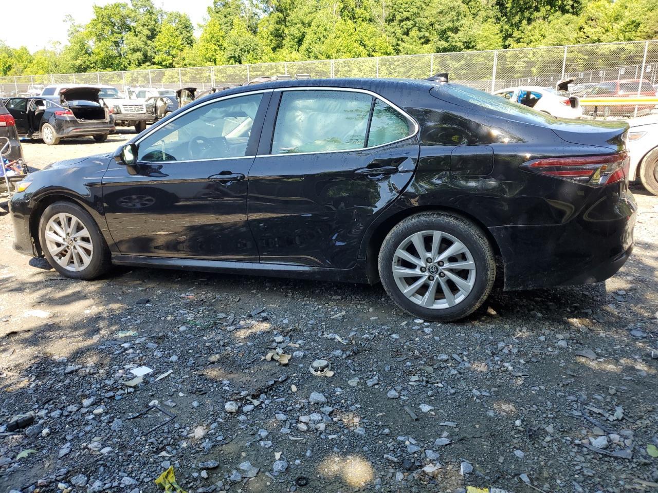 2023 TOYOTA CAMRY LE - Image 2