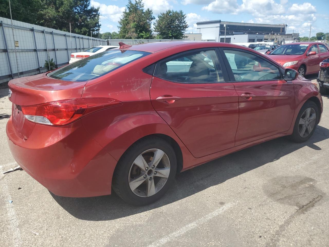 2013 HYUNDAI ELANTRA GL - Image 3