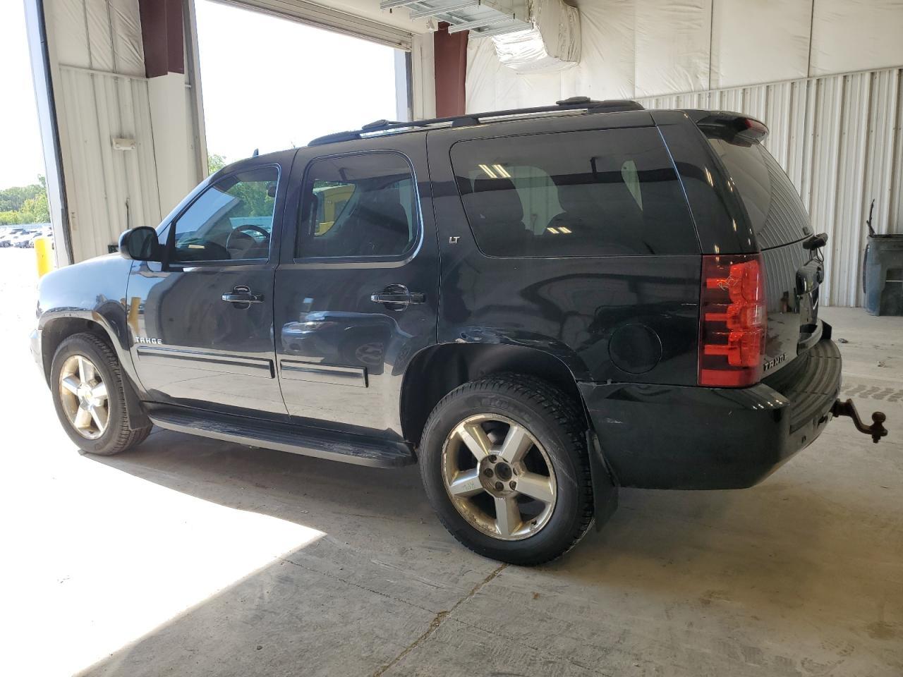 2011 CHEVROLET TAHOE K150 - Image 2