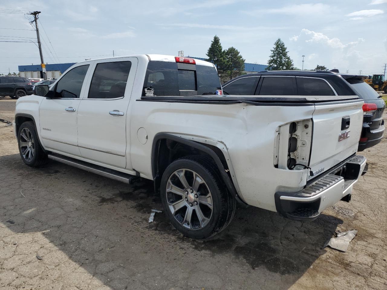 2016 GMC SIERRA K15 - Image 2
