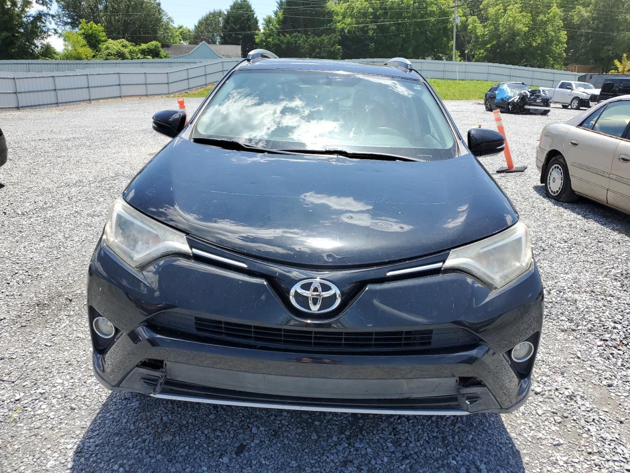 2016 TOYOTA RAV4 XLE - Image 5