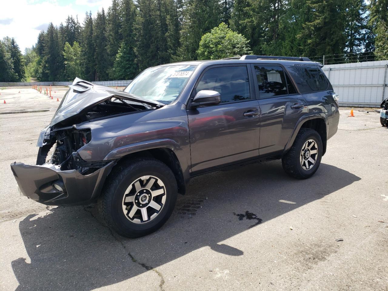 2020 TOYOTA 4RUNNER SR
