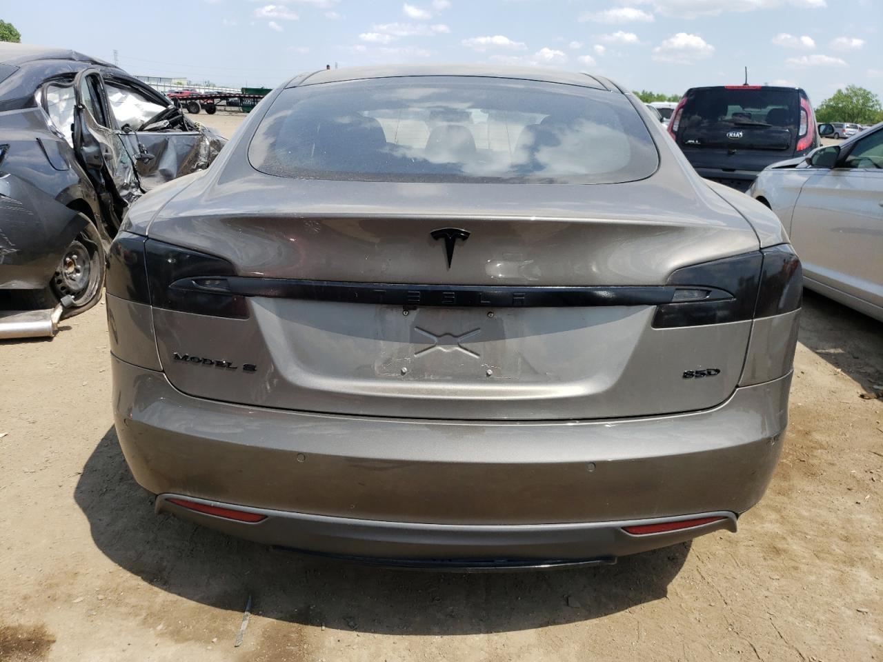 2015 TESLA MODEL S 85 - Image 6