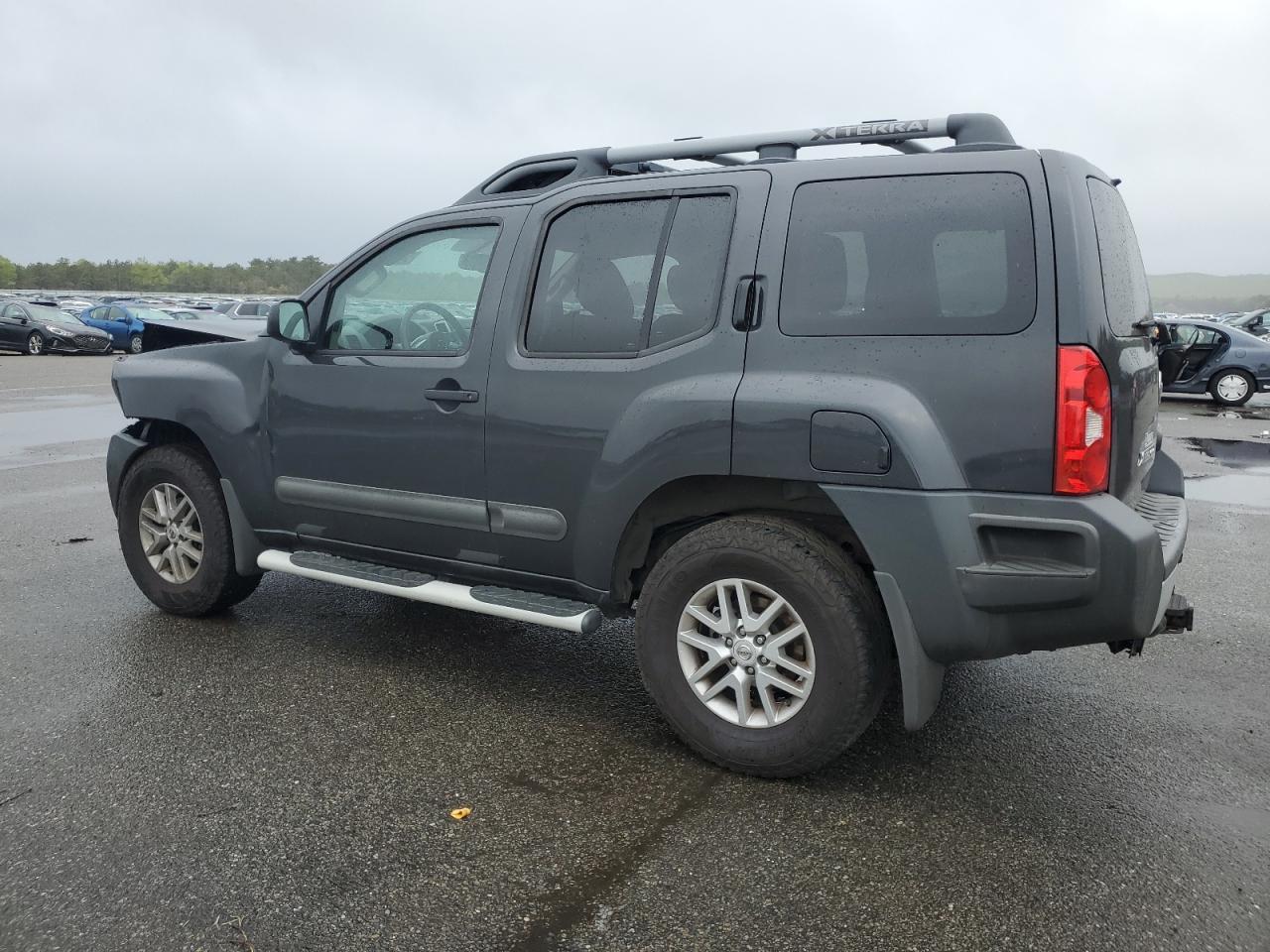 2015 NISSAN XTERRA X - Фото 2