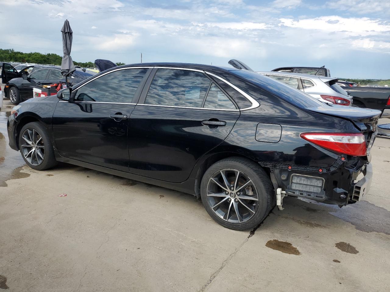 2016 TOYOTA CAMRY LE - Image 2